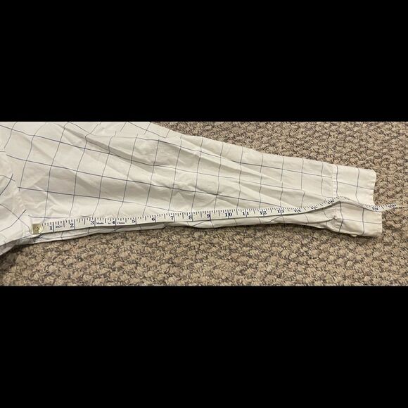 Men’s white / blue striped izod button down shirt - Picture 5 of 5